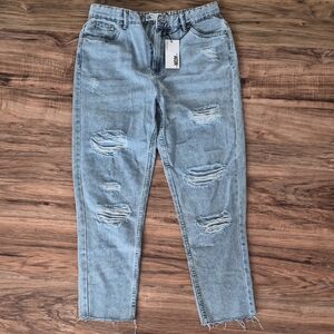 💙 REFUGE - New With Tags Light Blue Distressed "Mom" Style Jeans